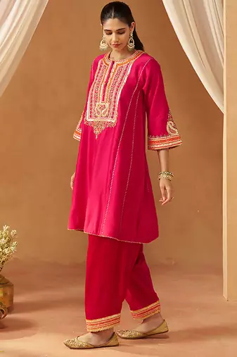 Hot pink chauga kurta with salwar