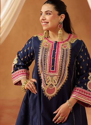 Deep blue chauga kurta with salwar 2