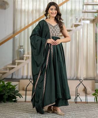 Green natural crepe silk  party  embroidery wear palazzo suit set 1