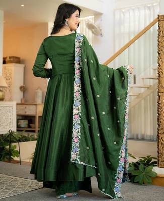 Green vichitra silk  party  embroidery wear palazzo suit set 4
