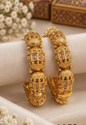 Multicolor copper bangles with bar stone & kundan     2 pcs 2