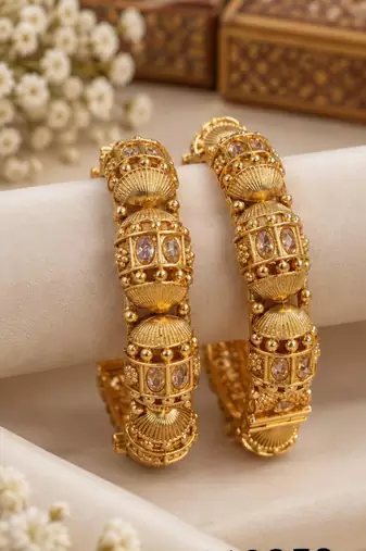 Multicolor copper bangles with bar stone & kundan     2 pcs