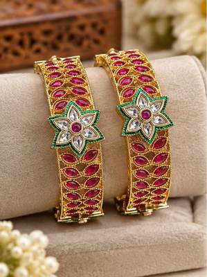 Multicolor copper bangles with bar stone & kundan     2 pcs 2