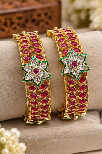 Multicolor copper bangles with bar stone & kundan     2 pcs
