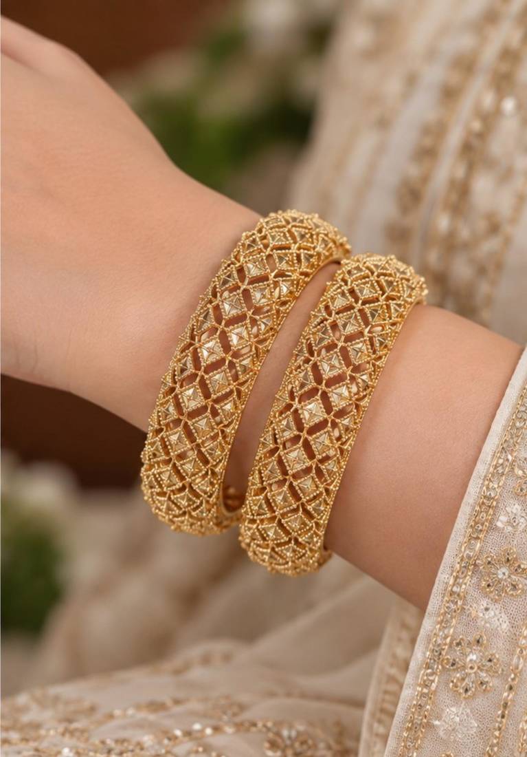 Multicolor copper bangles with bar stone & kundan     2 pcs