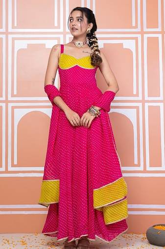 Pink lehariya anarkali set