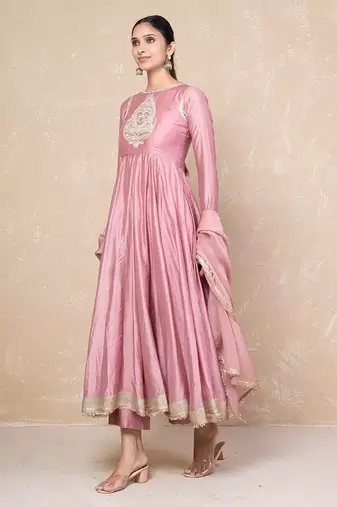 Ethnic chanderi anarkali set