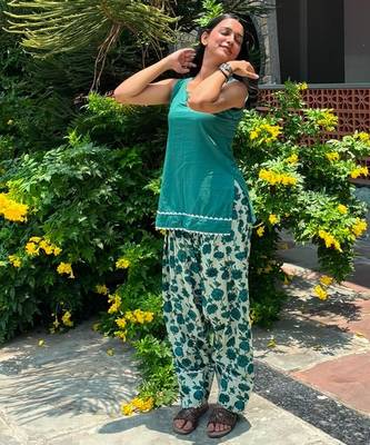 Green cotton kurti with farshi salwar 5