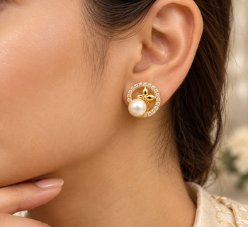 Certified natural freshwater pearls jewellery pearl & cz stud earrings, gold-toned floral circle design 1
