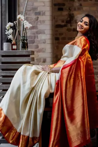 White red silk blend jacuard work festival saree with unstitched blouse piece