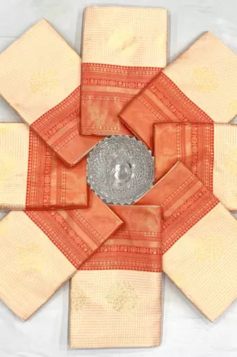 White red silk blend jacuard work festival saree with unstitched blouse piece