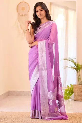 Pink silk blend jacuard work festival saree with unstitched blouse piece
