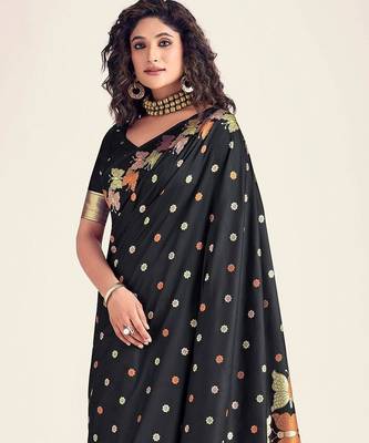 Black silk blend jacuard work festival saree with unstitched blouse piece 2
