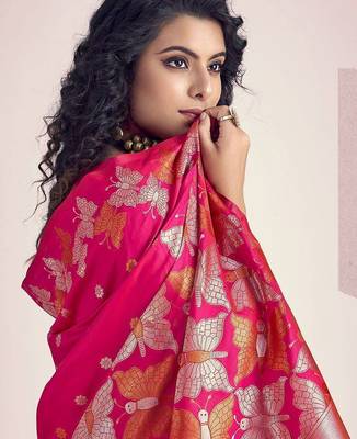 Pink silk blend jacuard work festival saree with unstitched blouse piece 3