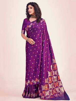 Purple silk blend jacuard work festival saree with unstitched blouse piece 2