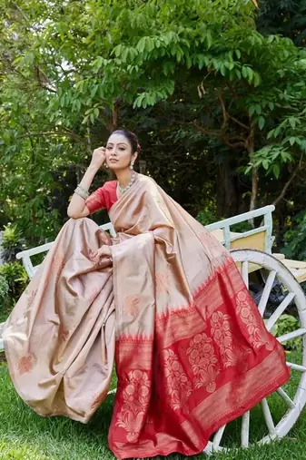 Craem maroon silk blend jacuard work festival saree with unstitched blouse piece