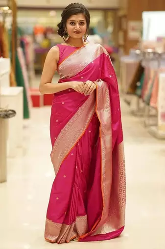 Pink silk blend jacuard work festival saree with unstitched blouse piece