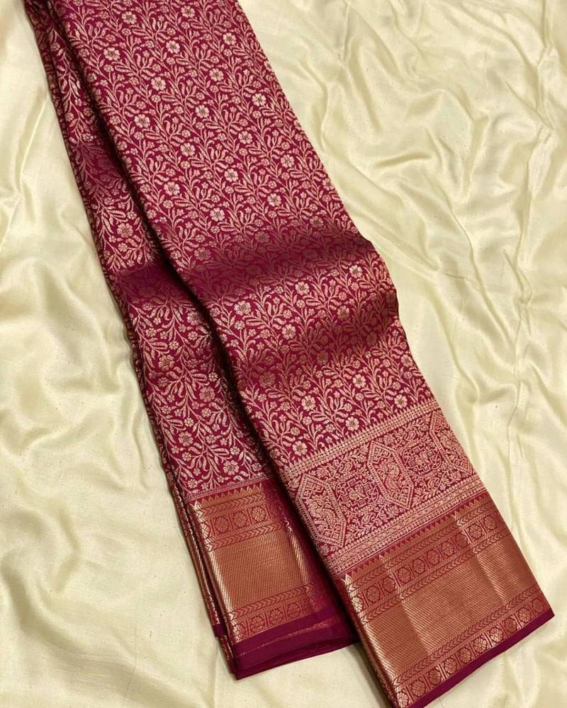 Maroon silk blend jacuard work festival saree with unstitched blouse piece