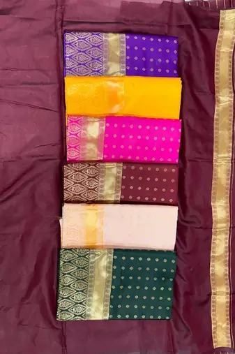 Off white silk blend jacuard work festival saree with unstitched blouse piece