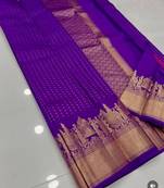 Purple silk blend jacuard work festival saree with unstitched blouse piece