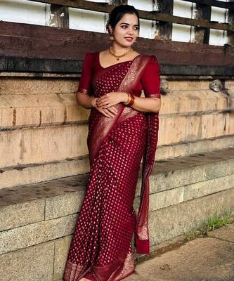 Maroon silk blend jacuard work festival saree with unstitched blouse piece 1