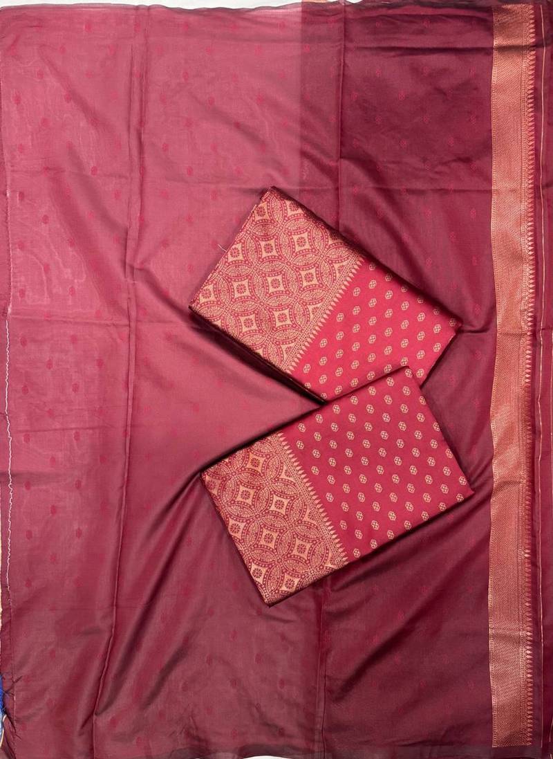 Maroon silk blend jacuard work festival saree with unstitched blouse piece