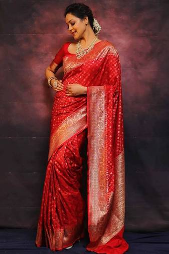 Red silk blend jacuard work festival saree with unstitched blouse piece