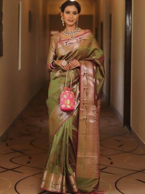 Mehendi  silk blend jacuard work festival saree with unstitched blouse piece 2