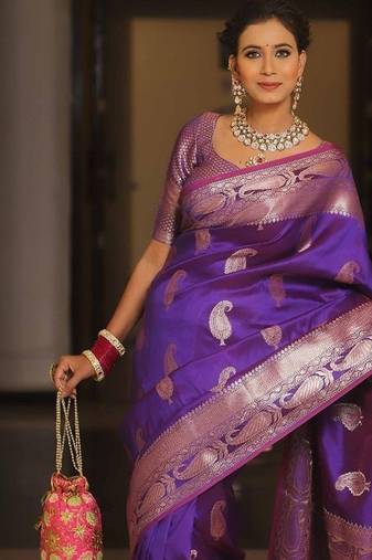 Purple  silk blend jacuard work festival saree with unstitched blouse piece