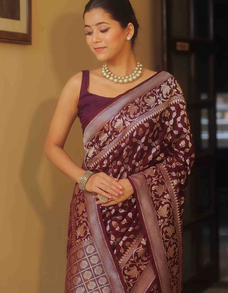 Maroon  silk blend jacuard work festival saree with unstitched blouse piece