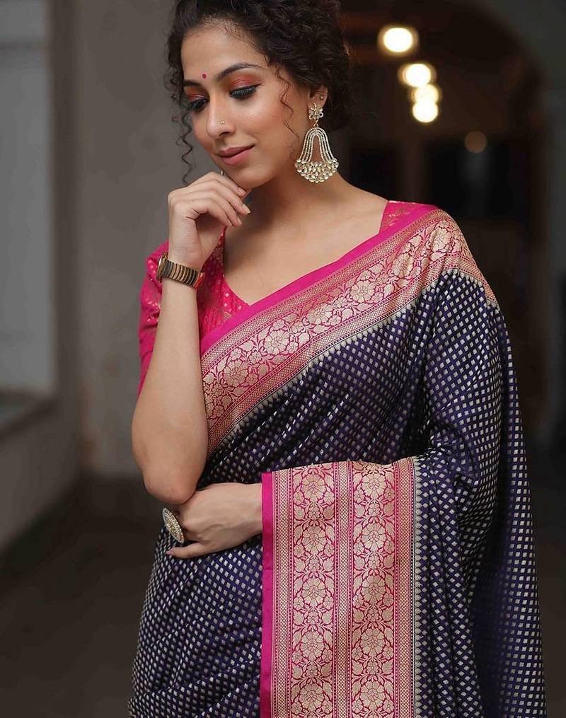 Blue pink silk blend jacuard work festival saree with unstitched blouse piece