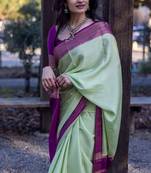 Pista purple silk blend jacuard work festival saree with unstitched blouse piece