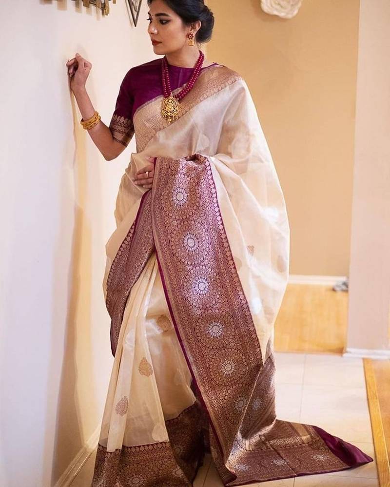 Off white wine silk blend jacuard work festival saree with unstitched blouse piece