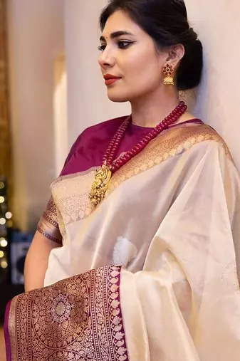 Off white wine silk blend jacuard work festival saree with unstitched blouse piece