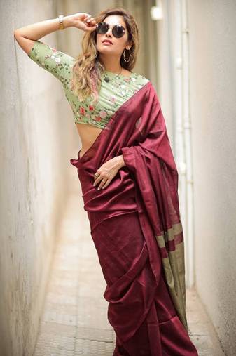 Maroon pista linen jacuard work festival saree with unstitched blouse piece