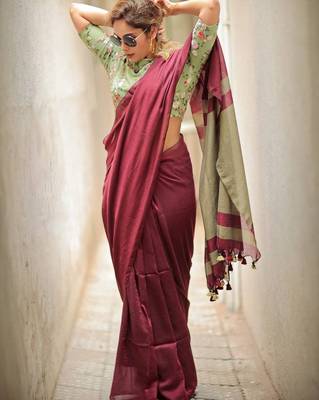Maroon pista linen jacuard work festival saree with unstitched blouse piece 2