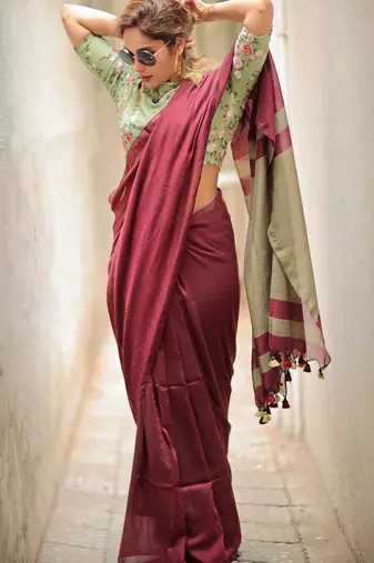 Maroon pista linen jacuard work festival saree with unstitched blouse piece