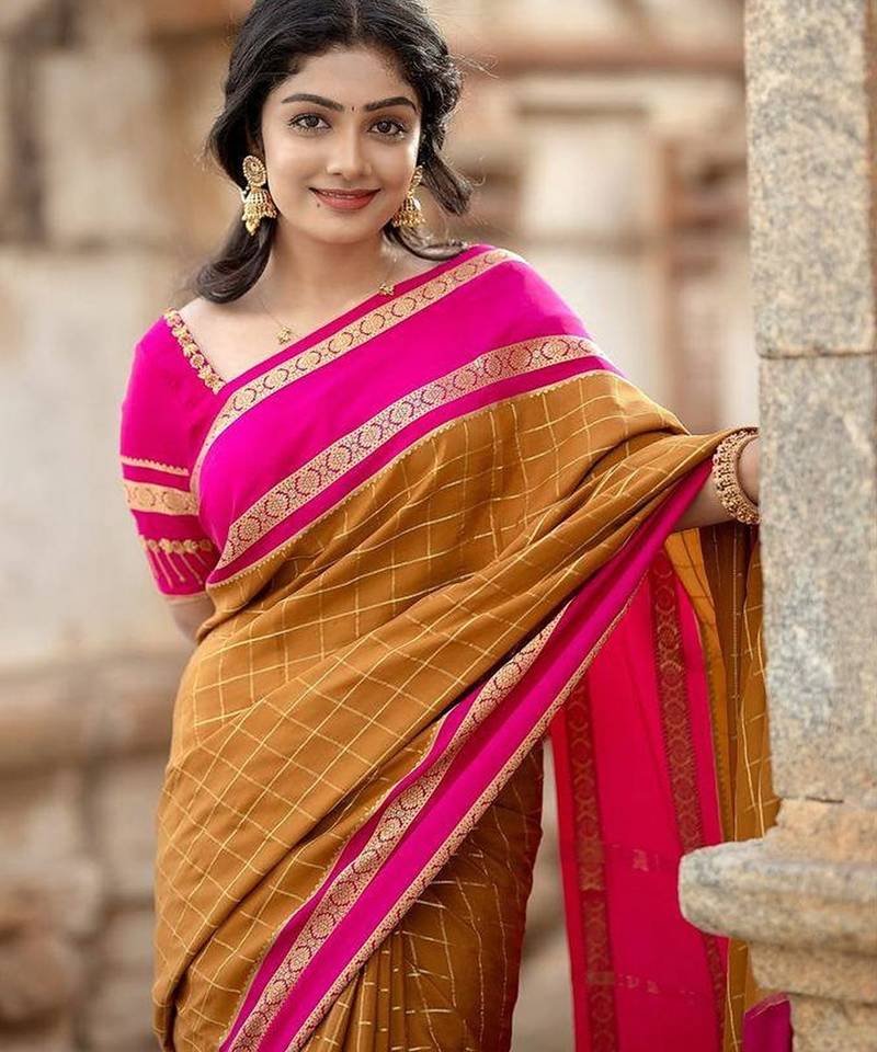 Mustard pink linen jacuard work festival saree with unstitched blouse piece