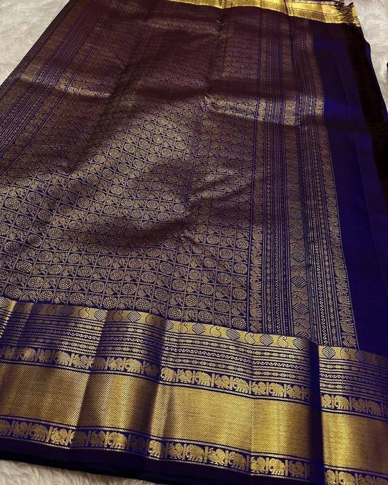 Blue silk blend jacuard work festival saree with unstitched blouse piece