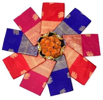 Red silk blend jacuard work festival saree with unstitched blouse piece 5