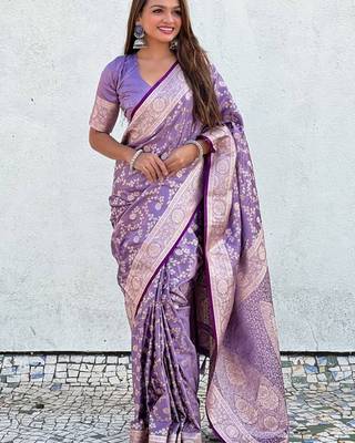 Lavender silk blend jacuard work festival saree with unstitched blouse piece 3