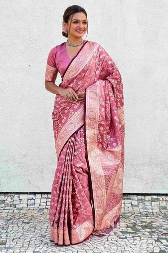 Peach silk blend jacuard work festival saree with unstitched blouse piece