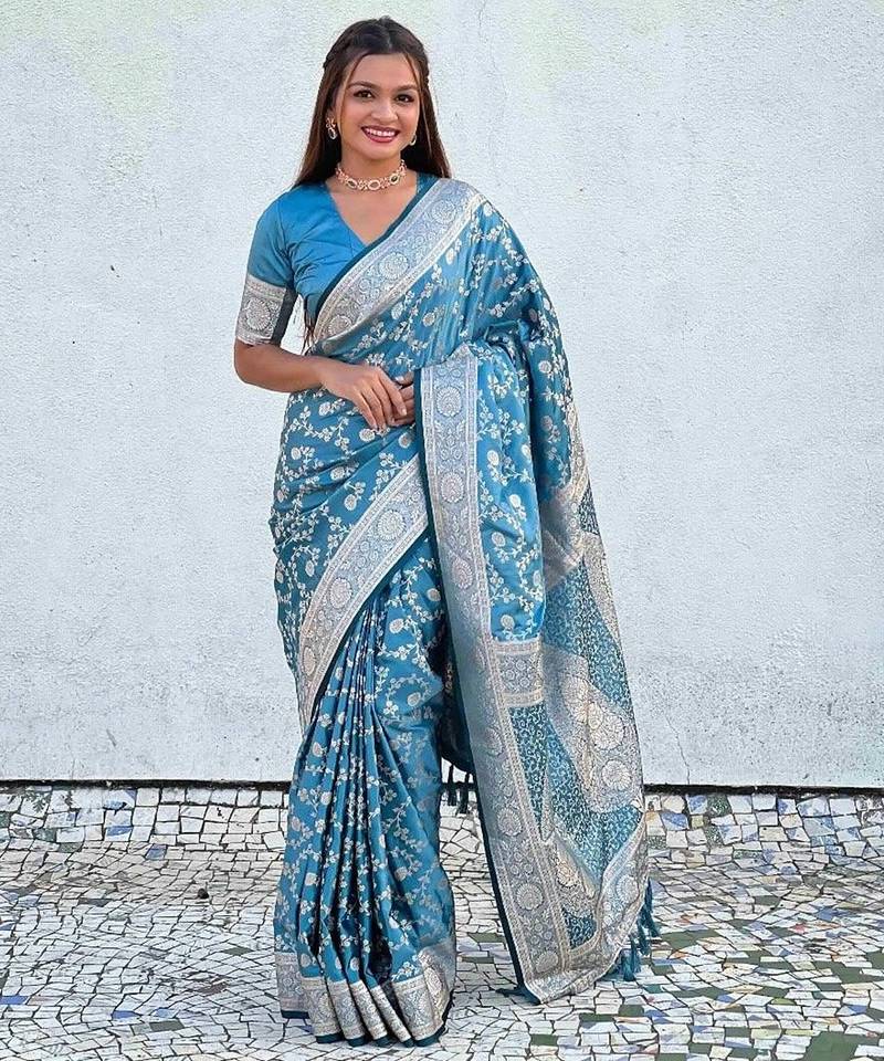 Sky blue silk blend jacuard work festival saree with unstitched blouse piece