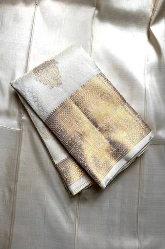 White silk blend jacuard work festival saree with unstitched blouse piece