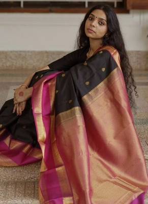 Black silk blend jacuard work festival saree with unstitched blouse piece 2