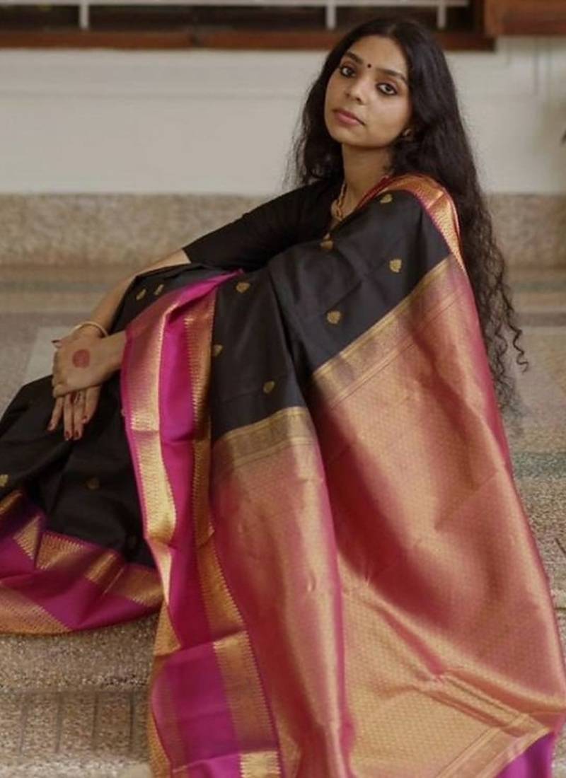 Black silk blend jacuard work festival saree with unstitched blouse piece