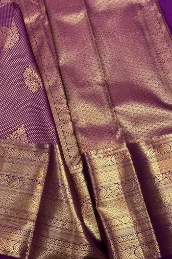Wine silk blend jacuard work festival saree with unstitched blouse piece