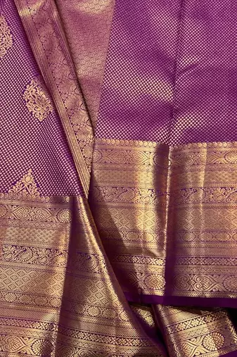 Wine silk blend jacuard work festival saree with unstitched blouse piece