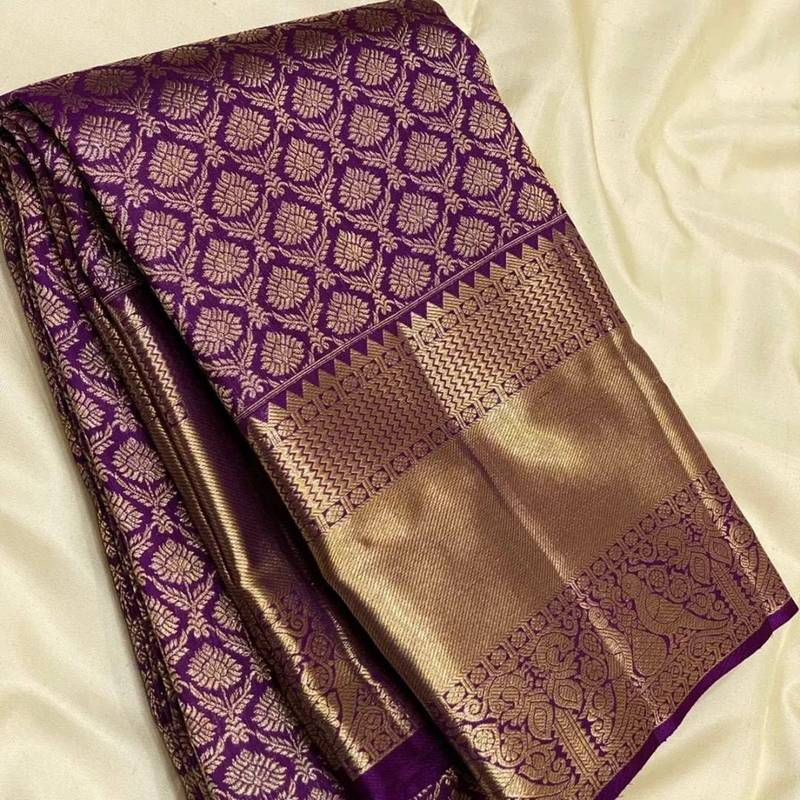 Purple silk blend jacuard work festival saree with unstitched blouse piece