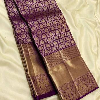 Purple silk blend jacuard work festival saree with unstitched blouse piece 2